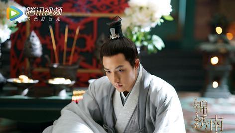 肖战|10位偶像男团转型演员!肖战最幸运,王一博资源好,而他的演技才是影帝等级