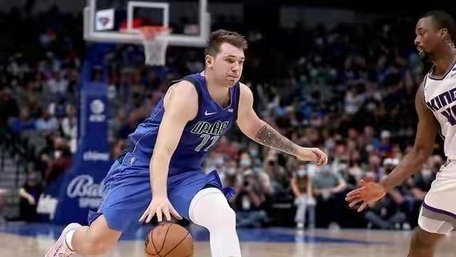 宓孤林|杜兰特被驱逐，哈登三双救主！新打法适应潮流，东契奇真该学学