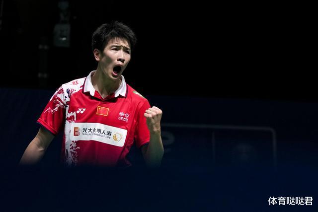 周天成|大爆冷！中国男单名将2-1逆转世界第四，陆光祖首胜周天成进16强