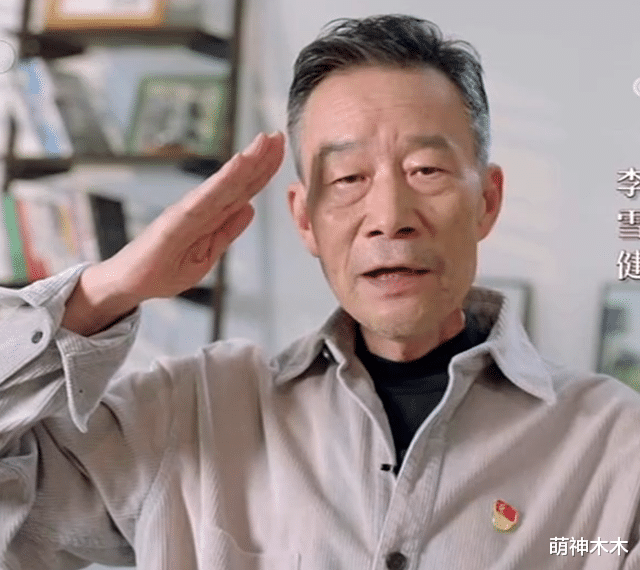 周深|央视国庆晚会创新亮点！现场无主持人，周深伴舞上演一键换装