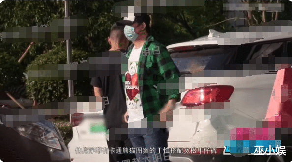 潘粤明|47岁潘粤明减肥失败？脸部圆润脖子粗壮，大肚腩十分抢镜？