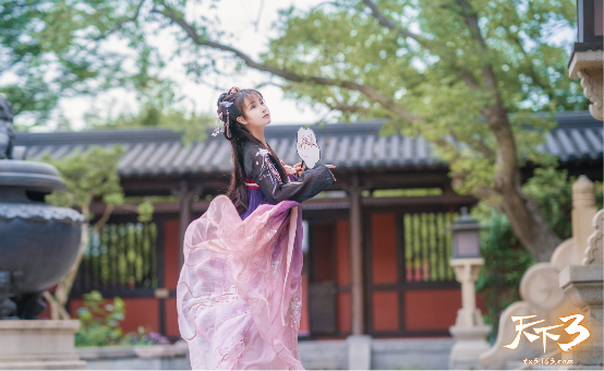 堡垒之夜|堡垒之夜联动火影忍者,机枪不比螺旋丸好使?玩家:青春乱套了