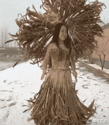 刘亦菲|“马总化腾的女儿又爆出近照，朋友们你们觉得漂亮吗？”