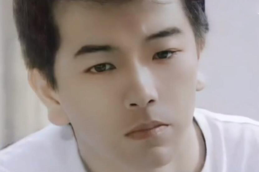 侯长荣|这3位老戏骨，帅了一辈子，年轻时俊秀而不娘，老了气质出众