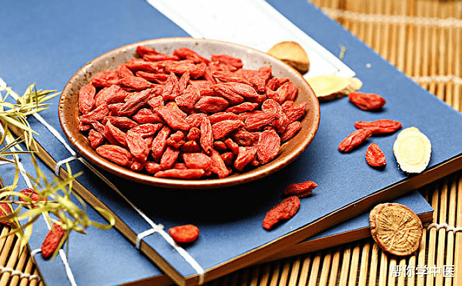 帮你学中医|肝风一吹，病多如草！一张方，止肝风，治头痛，你能读懂吗？