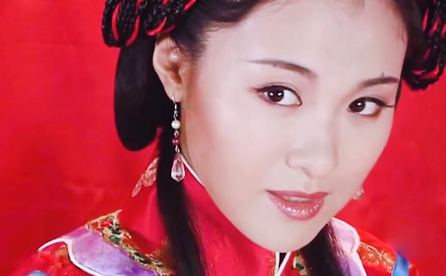 哈尔滨|哈尔滨盛产美人，10位冰城女星，个个盘正条顺，甩网红脸几条街