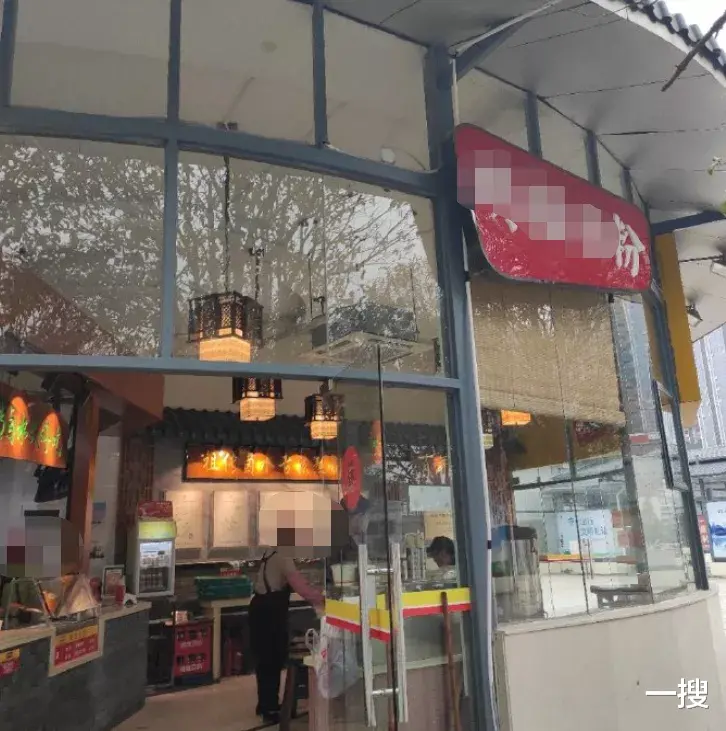 一搜 广西知名米粉店,讲本地话跟普通话两个价格?网友炸锅了