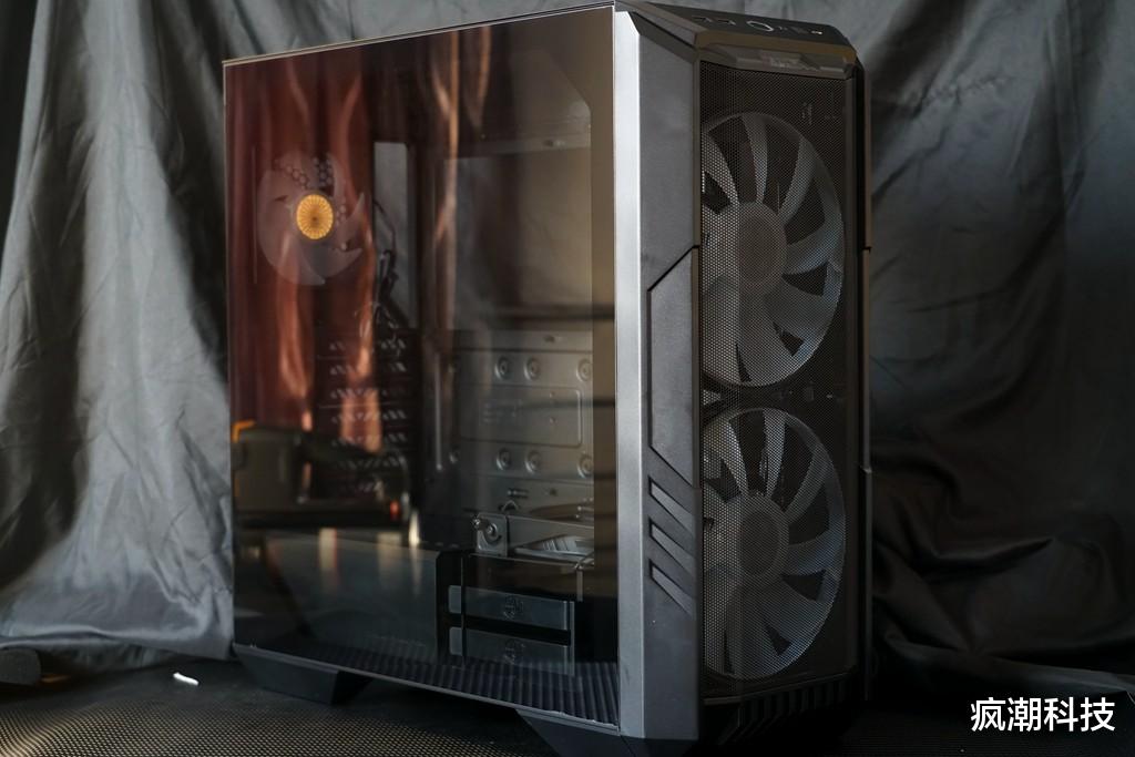 机箱|设计有新意,功能支持全面,酷冷至尊HAF500有点料