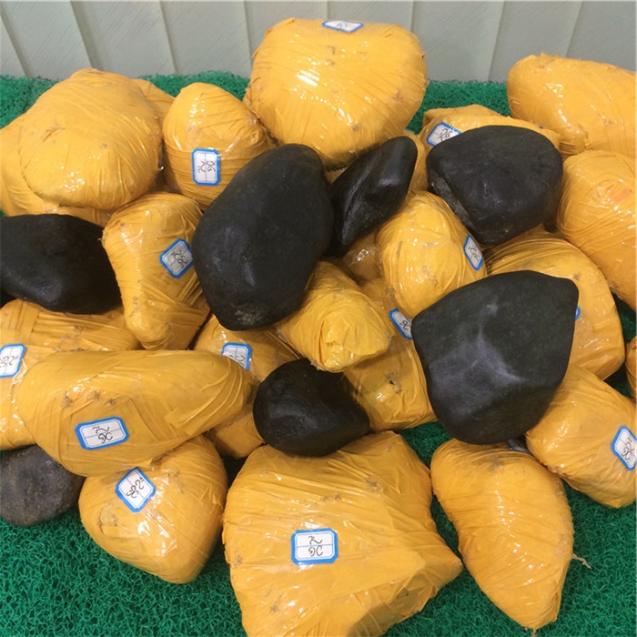 翡翠|停不下来的赌石盲盒:蒙包料是新手大礼包,还是“懵”包料?