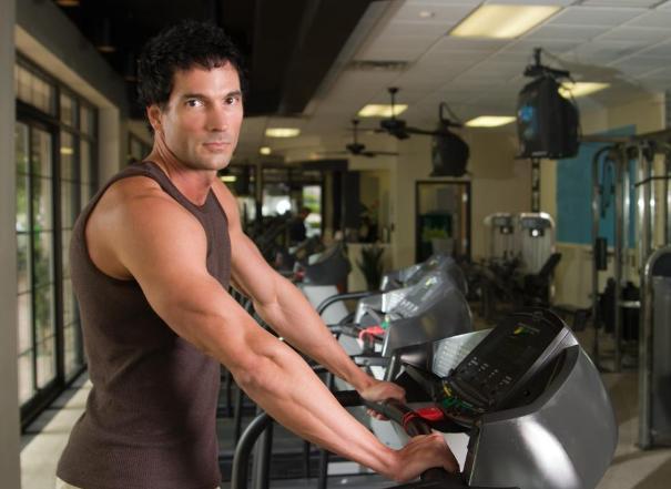 运动|2021年“男性体重标准表”公布了,若你超标,说明你该开始运动了