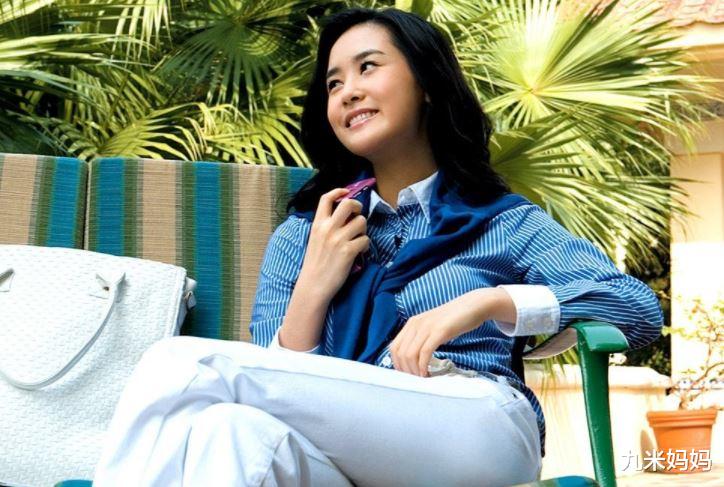 李多海|李多海直播卖化妆品，脸变得让人认不出，甚至有人怀疑她是假冒的