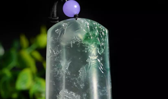 翡翠|入手翡翠，不要一定看色