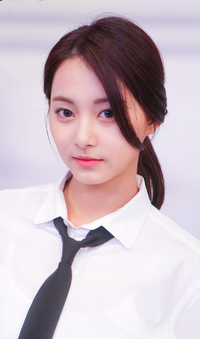 少女时代|TWICE已经超越少女时代，全领域完成压制，并完美统治四代女团