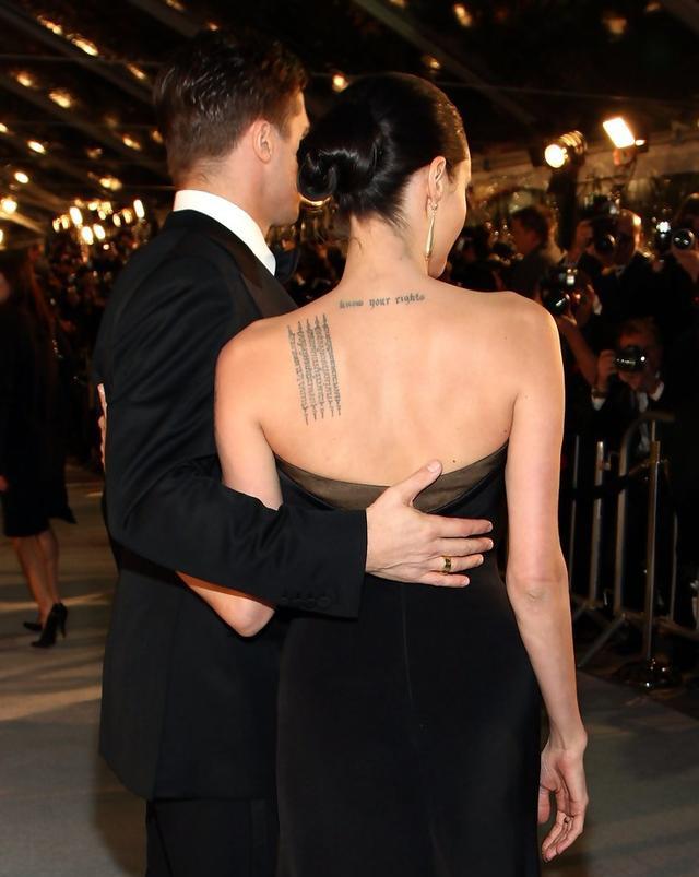 布拉德·皮特|年轻时候的布拉德皮特太有魅力，难怪三位女神为他倾倒！