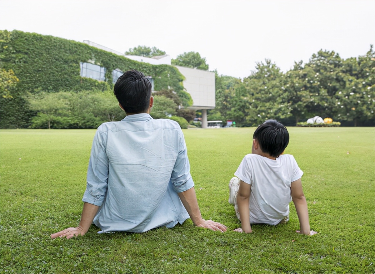 河北 逃犯出国变富翁，自大回国被抓捕