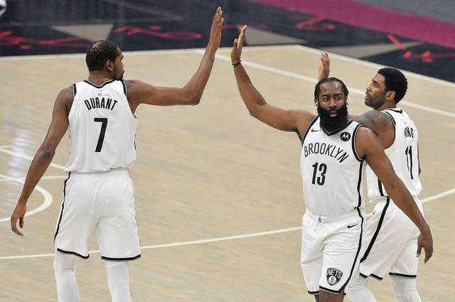 詹姆斯·哈登|纳什谈三巨头出场时间：是杜兰特和哈登主动要求的，和我没有关系