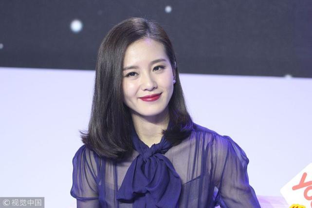 刘诗诗|敬业、谦虚，彰显时尚风采的都市女性：刘诗诗