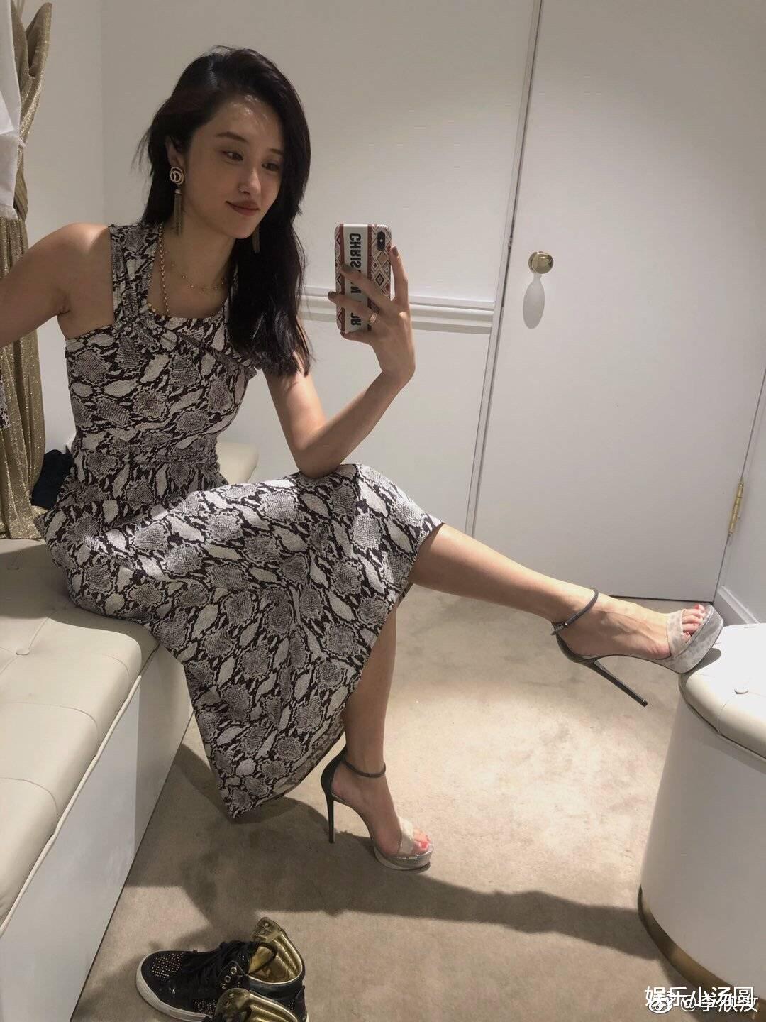 李欣汝|靠演丑女走红的李欣汝，因晒一张照片，被张艺谋赶出剧组沦为路人