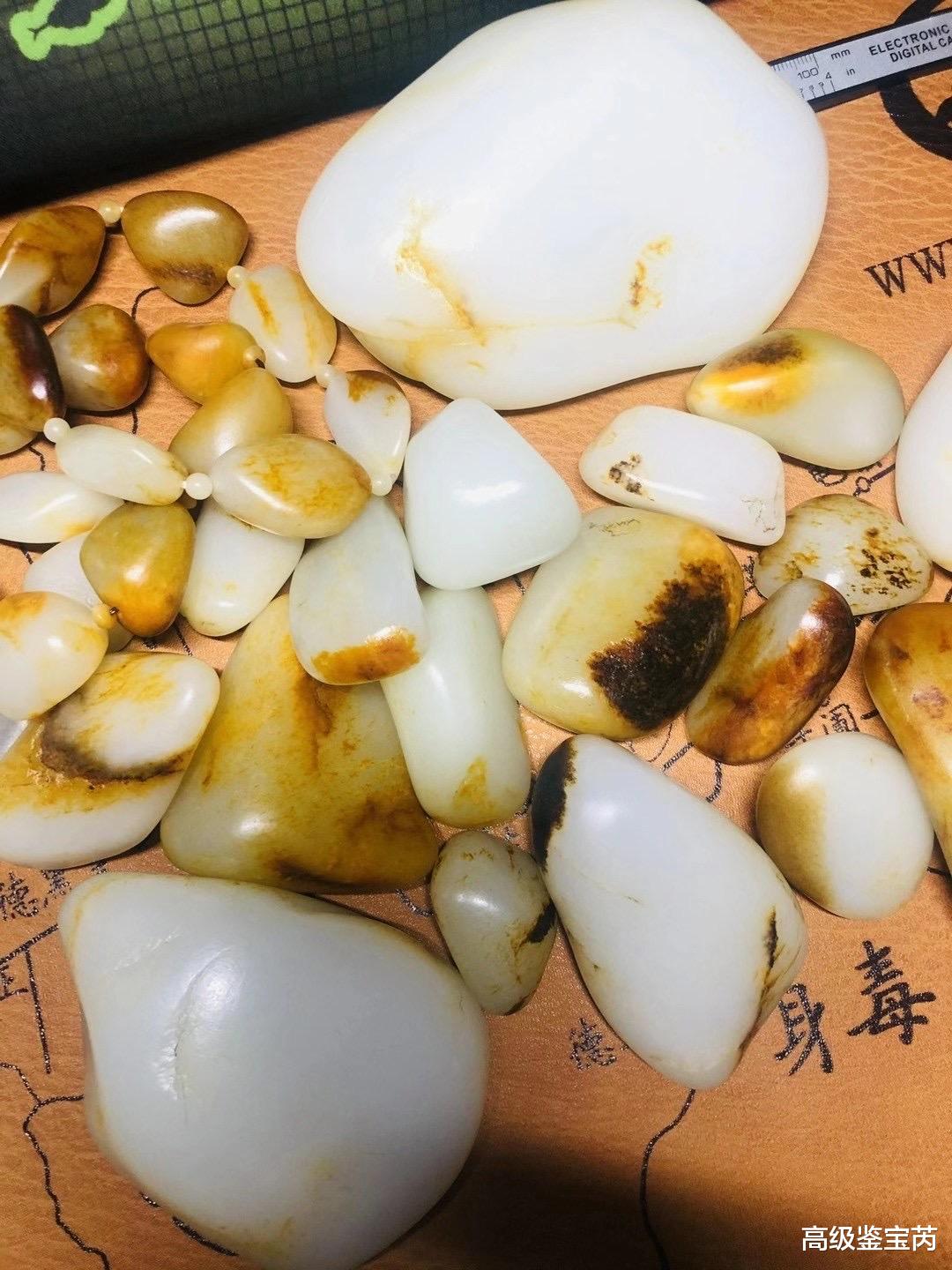 和田玉籽料|和田玉籽料的价格攻略,买贵你是不是其中一个