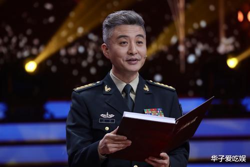 周炜 演员周炜时隔两个月后,发文悼念英烈反遭群嘲:这次没被盗号吧?