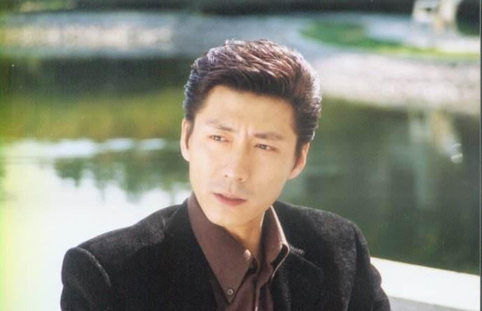 吉娜·卡拉诺|张子健:一个半月学完高中课程,身为武打演员却一点儿武功都不会