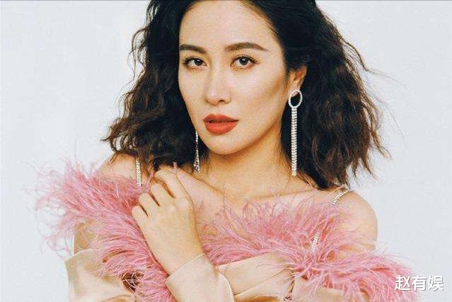 李依晓|纵狗咬人后直言对方炒作，公开暗讽多位明星，这位女星为何如此？