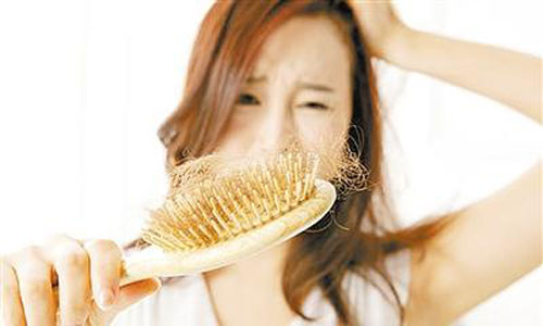 健康养生冲我作|为什么年纪轻轻就脱发？要知道的脱发原因和治疗方法