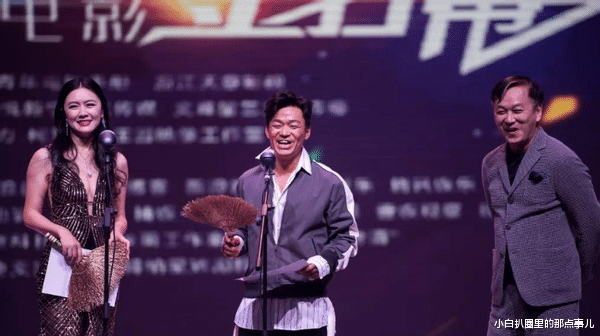 王宝强|看了现女友的泳照，才恍然大悟，我们都被王宝强的“傻”人设骗了