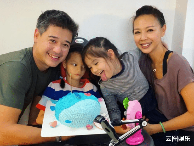 钟丽淇|钟丽淇为长女庆生，11岁女儿需坐婴儿车出行，曾被断言活不过2岁