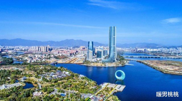 暖男桃桃 网友想卖掉厦门集美房产来福州置业发展！桃桃来给他们分析一下！