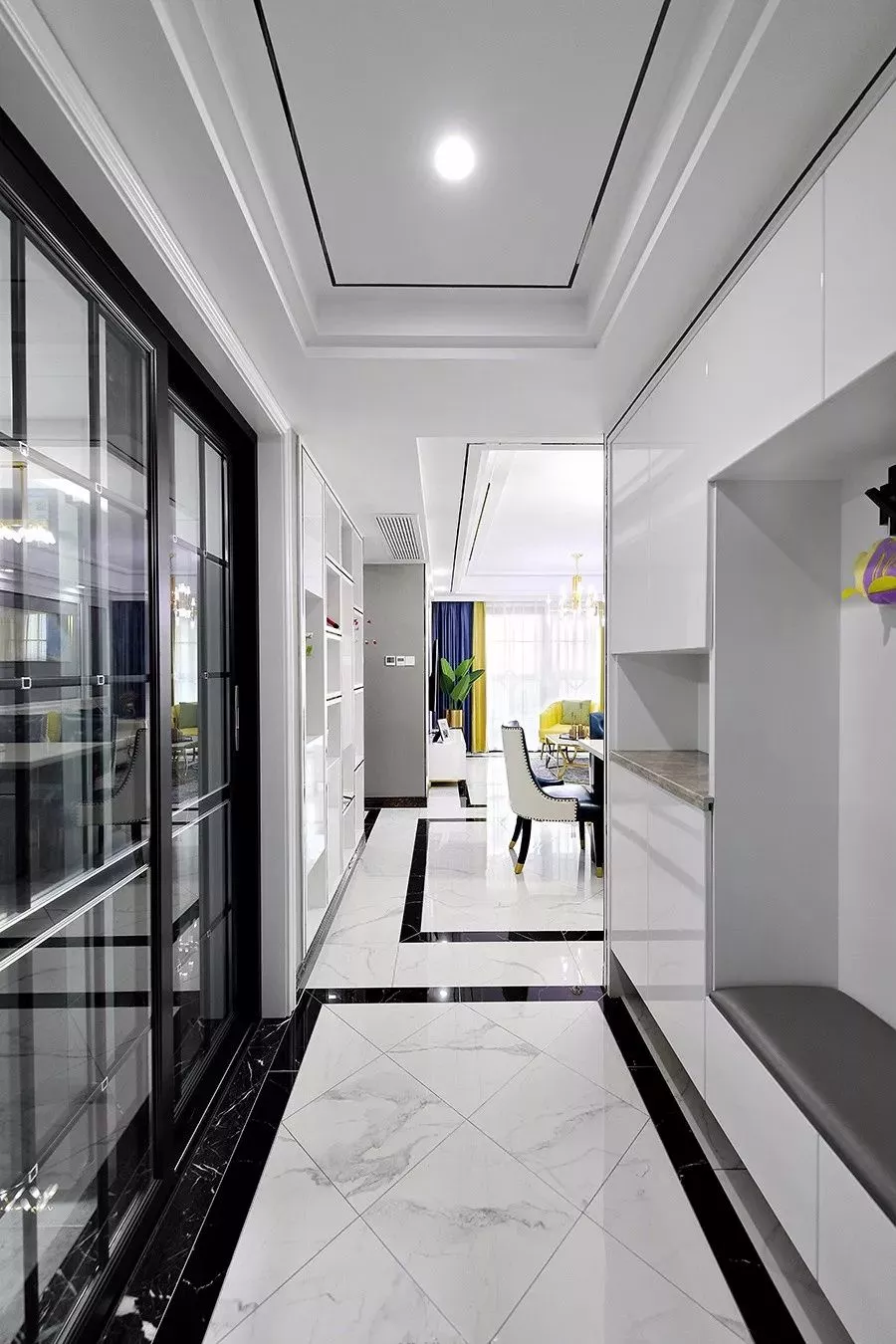 小空间怎么做吊顶?走廊过道这样做,看起来很大气