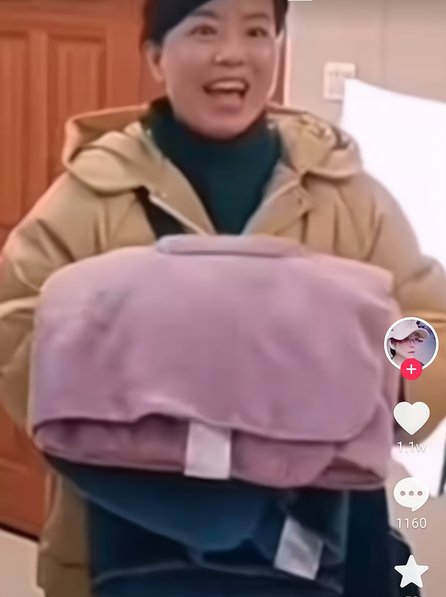 许敏|开封舅舅直播被投，许敏现身助阵，杜新枝虐粉成功