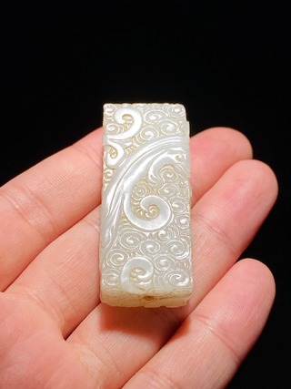 乾隆|清乾隆 和田玉籽料 白玉 螭龙纹 玉勒子 方勒
