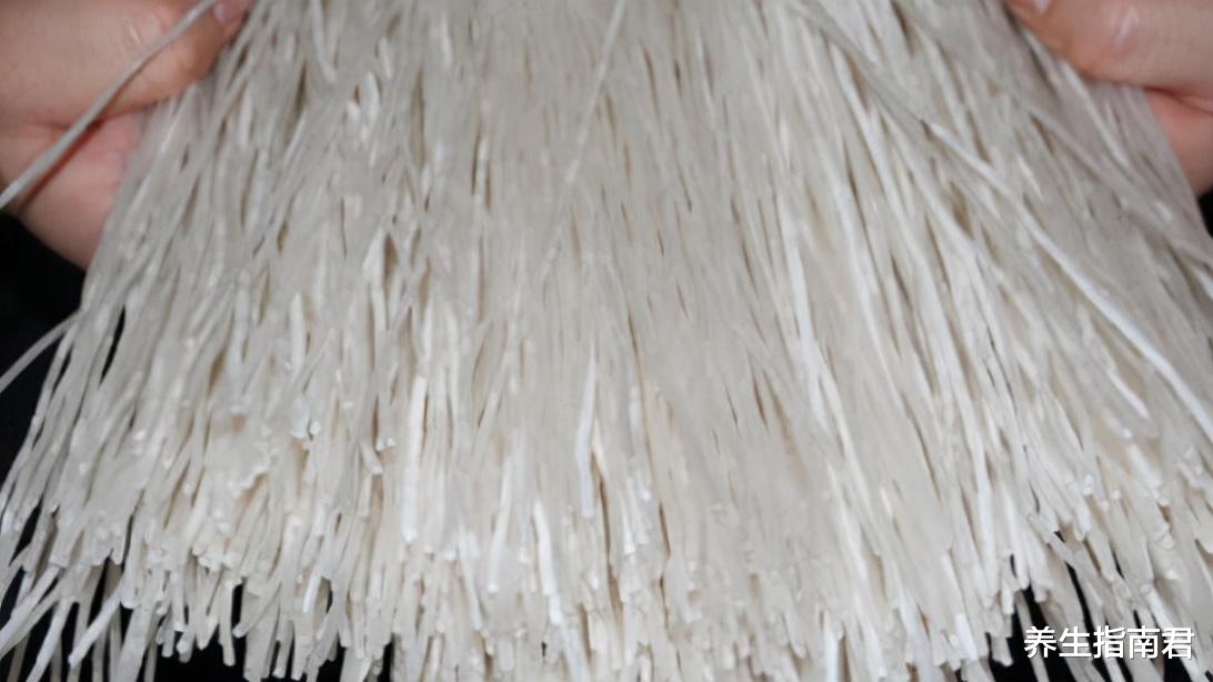 粉条买回家别着急吃！先用水泡上3分钟，有这个情况要立马扔掉