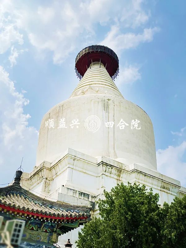 |【北京白塔寺四合院出售】庭院温柔敦厚，小家情意绵绵
