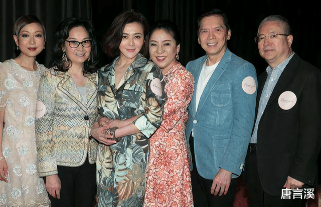 关之琳|持靓行凶关之琳，38年爱上六位富豪，和向华强缘分被一杯咖啡终结