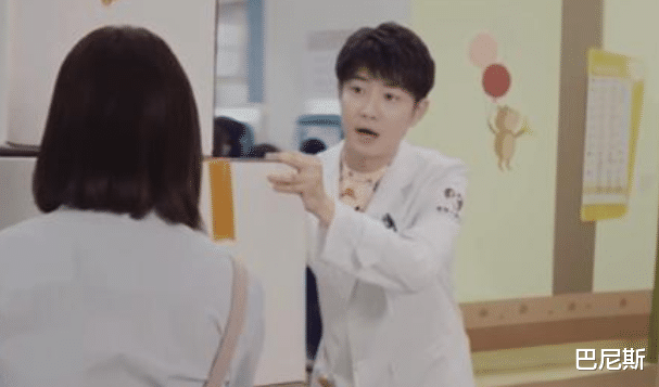 张哲瀚|张哲瀚在电影中被AI换脸，甚至连声音都变了，网友夸赞比原版还帅