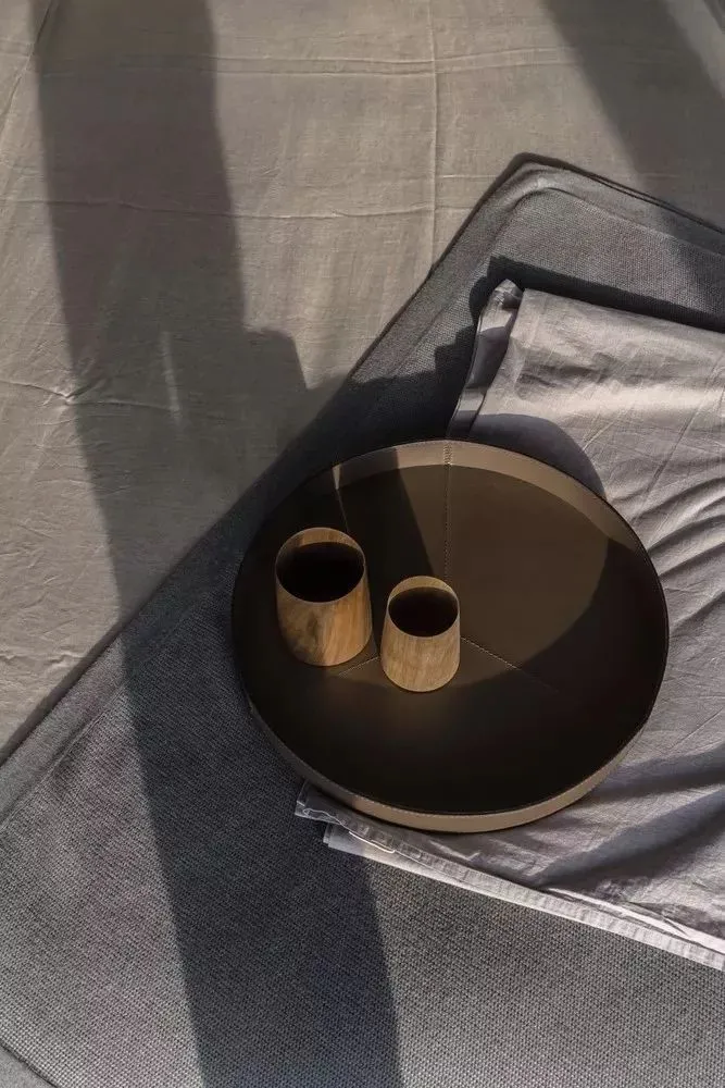 装修设计精选|130平超大户型单身公寓，全屋好宽敞大气！