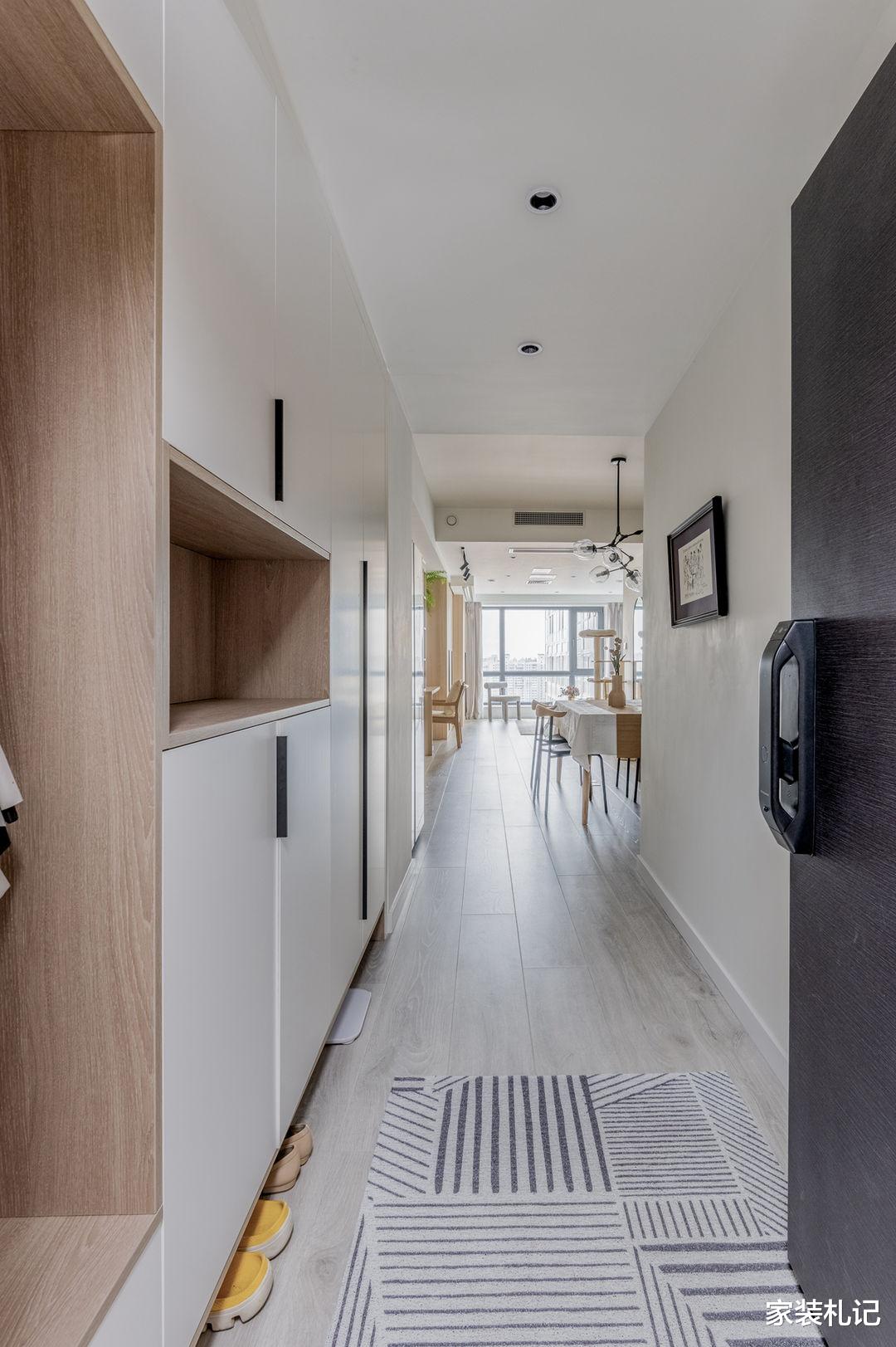 设计师|两人一猫的96㎡，户型虽烂但装修真心不错，面积不大却格外舒适