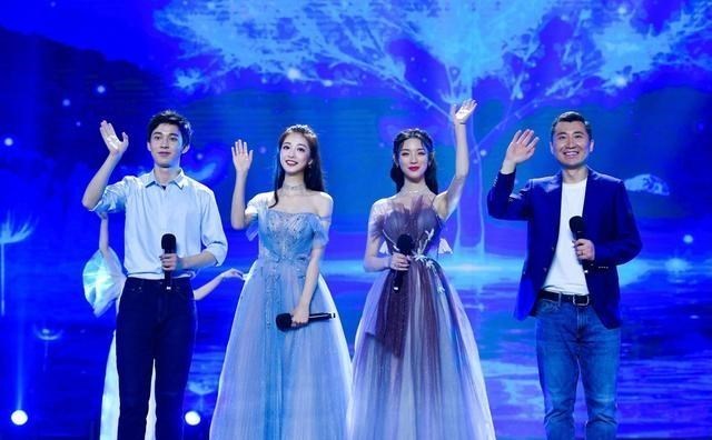 一休星座解析|领诵员冯琳,成功诠释看脸的时代下,颜值对于大学生就业的重要性