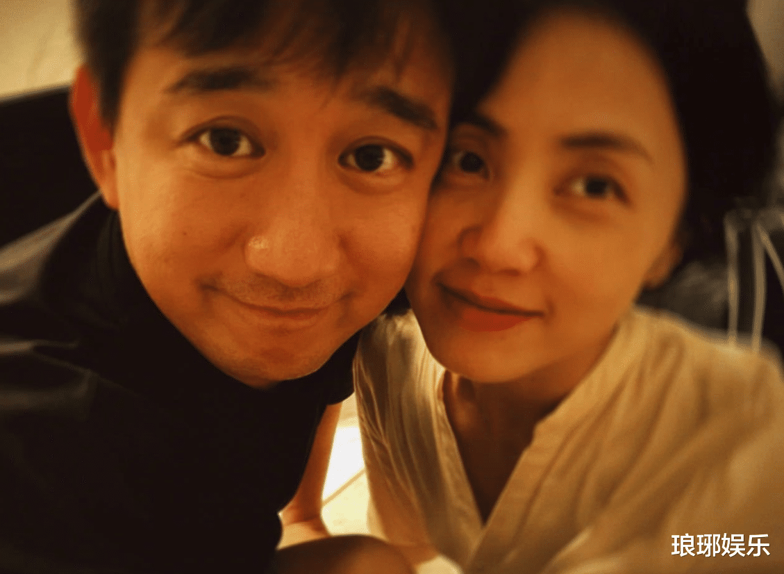 情人节|情人节明星集体秀恩爱，躲过了鹿晗关晓彤，却被赵丽颖张碧晨甜到了