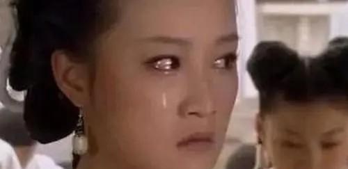 汪小敏|《甄嬛传》中，浣碧选择自杀，究竟是不是在殉情呢？