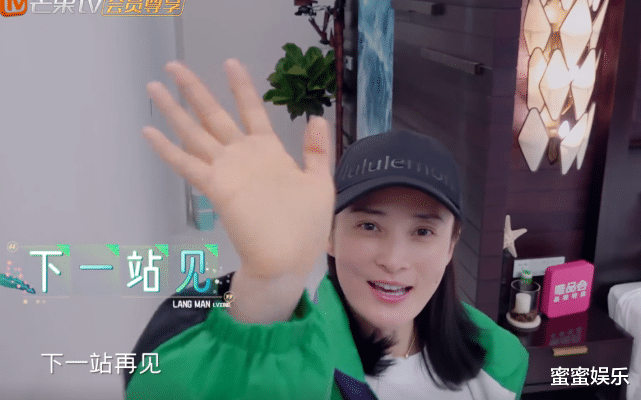 蒋勤勤|?蒋勤勤张馨月刘涛没化妆，素颜差距大，从脸上看出婚姻的幸福度