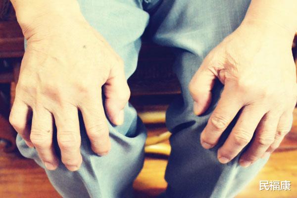 补钙|俗话说:人老先老腿,50岁后,该如何保养膝盖?光靠补钙可不够