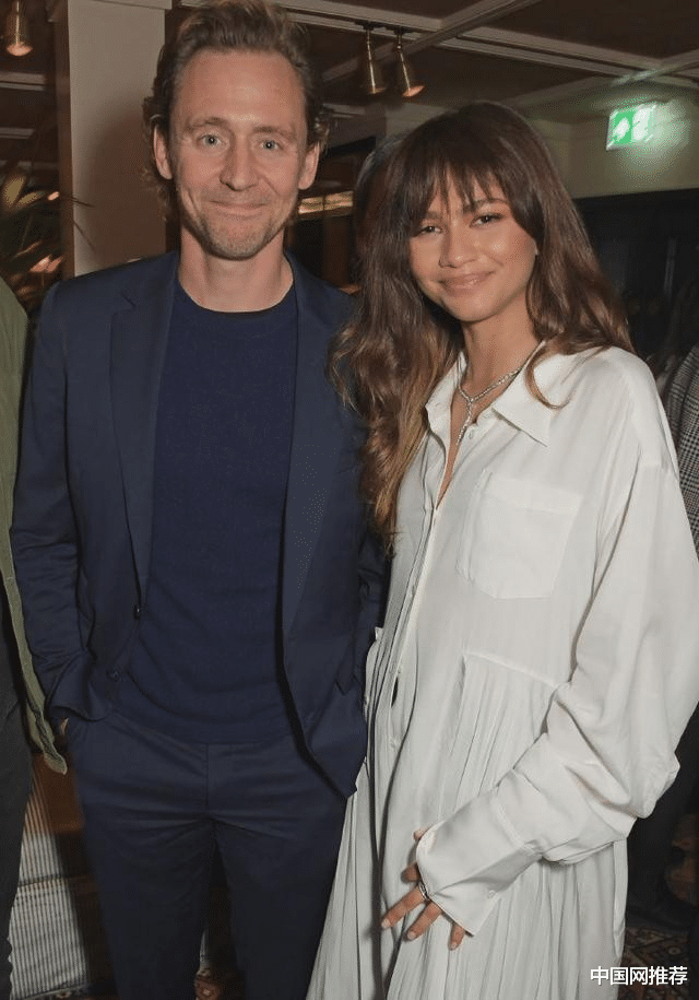 长津湖|《沙丘》曝光终极海报 首映礼甜茶抖森惊喜同框