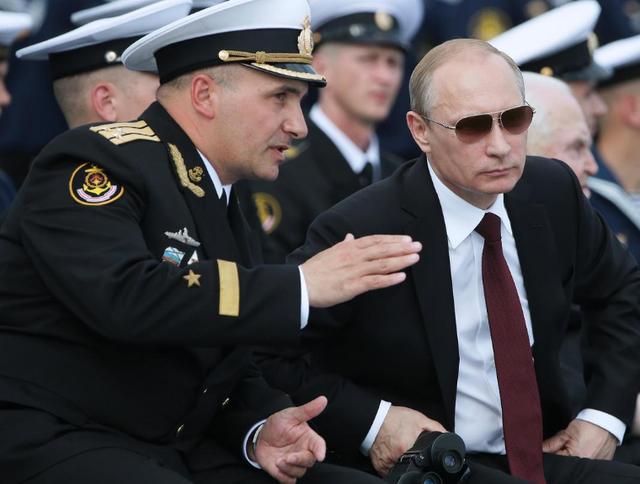 无线泉州 俄罗斯对美放狠话后，解放军抵俄！拜登又要头疼了