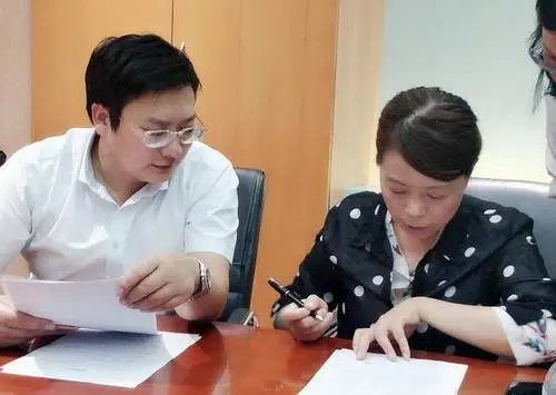 哲学筱筱|错换持续发酵，许敏身份证被盗，支持调查真相的人反被许敏投诉？