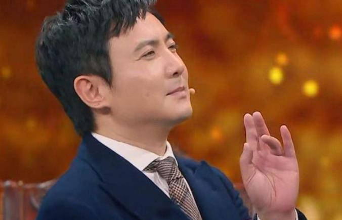 姐姐|她软硬兼施将弟弟弄进娱乐圈,谁知自己没有火,弟弟火的离谱