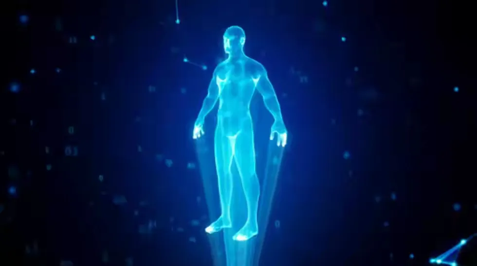 探奇怪|阿富汗政府沦陷后，当地平民纷纷聚集机场，10余人“扒上飞机”结果如何？