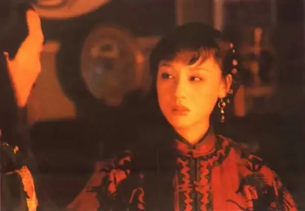 章子怡|李建群：因一颗痣走红，《康熙王朝》最美的容妃，却因癌症去世